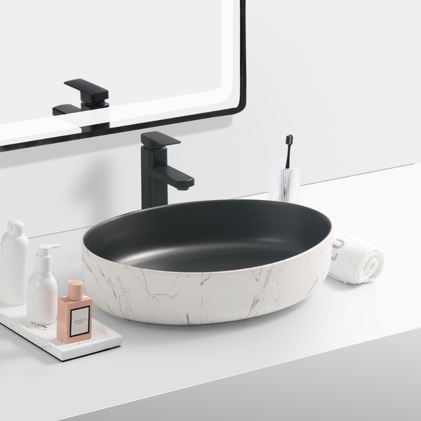Ovel Black and White Art Basin